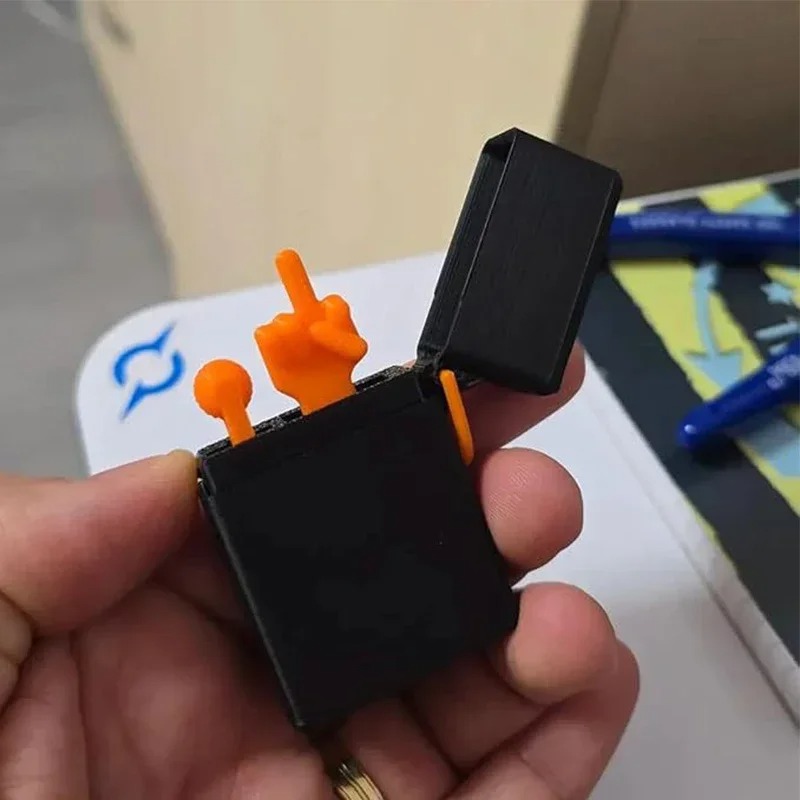 3D Printed Middle Finger Prank - 3D Printing Table recension och pris